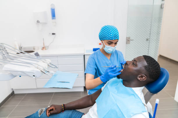 Best Emergency Dental Extractions in Kensington Park, FL